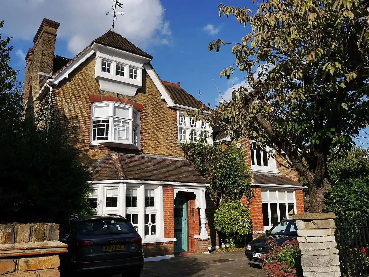 25 Oakhill Road