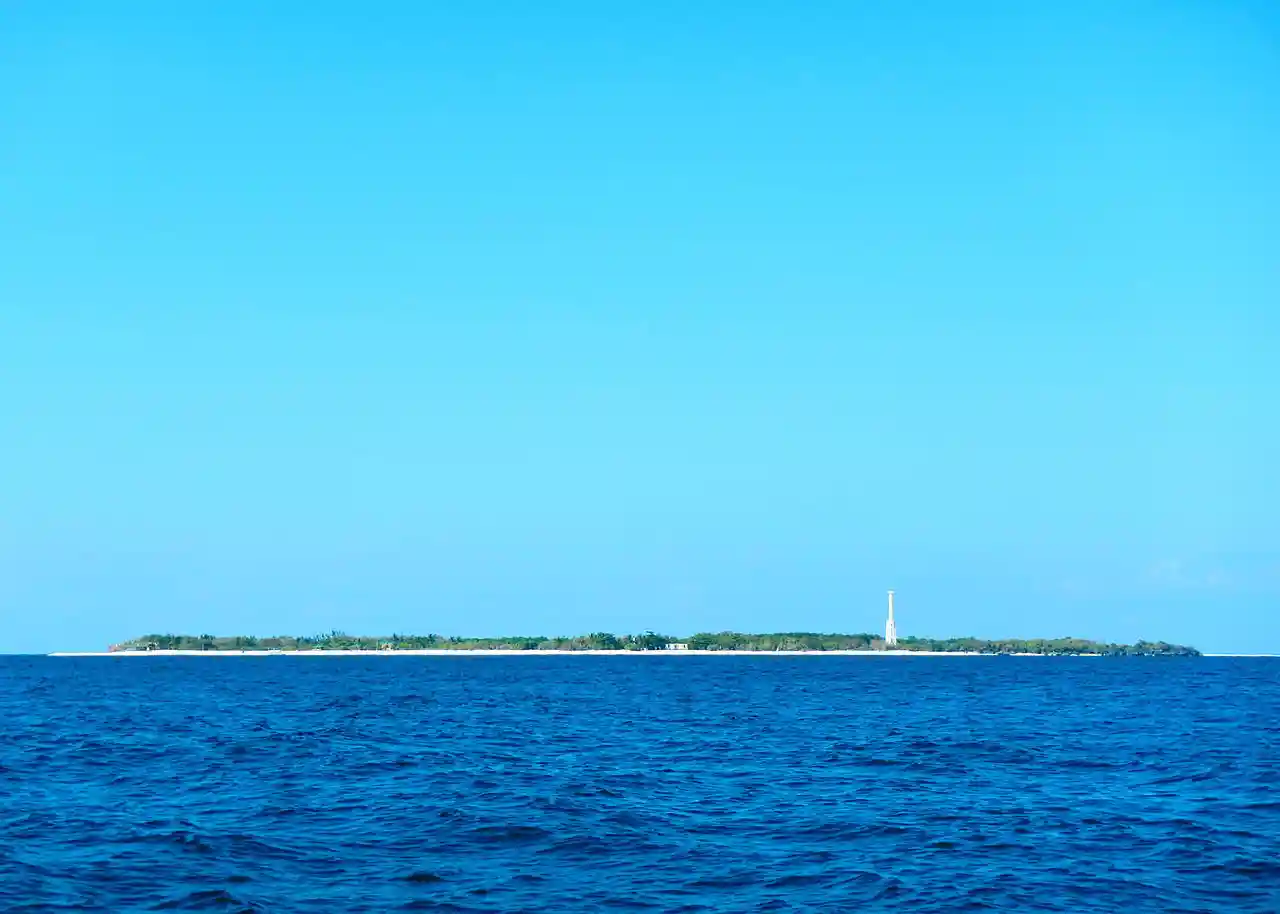 Apo Reef Lighthouse