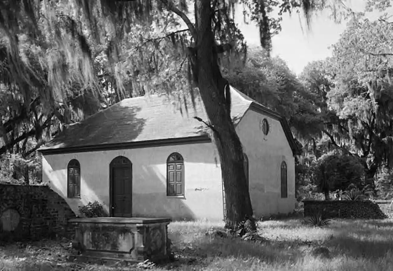 Strawberry Chapel