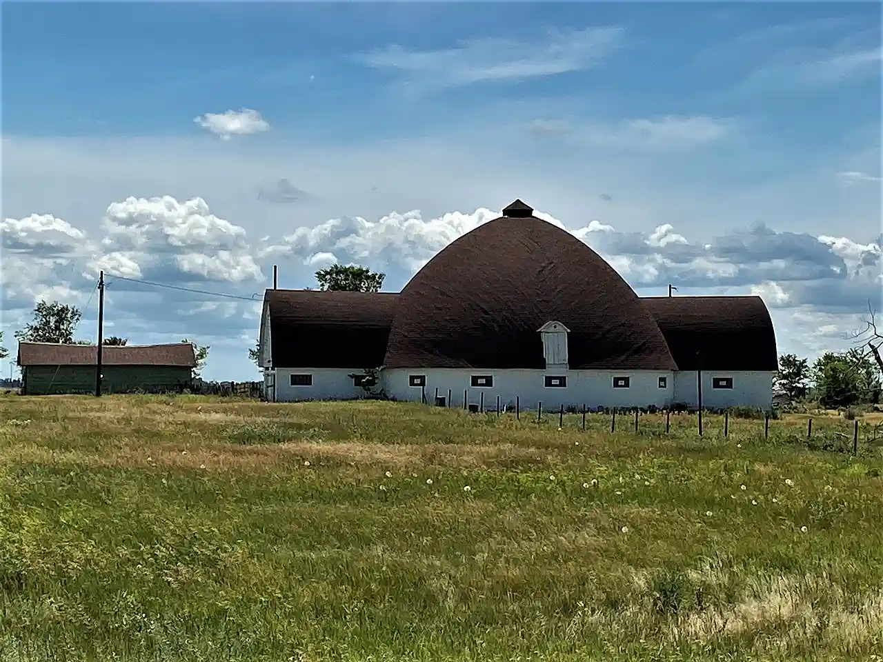 Urbain Cote Round Barn