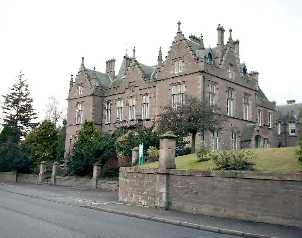 Forfar Sheriff Court
