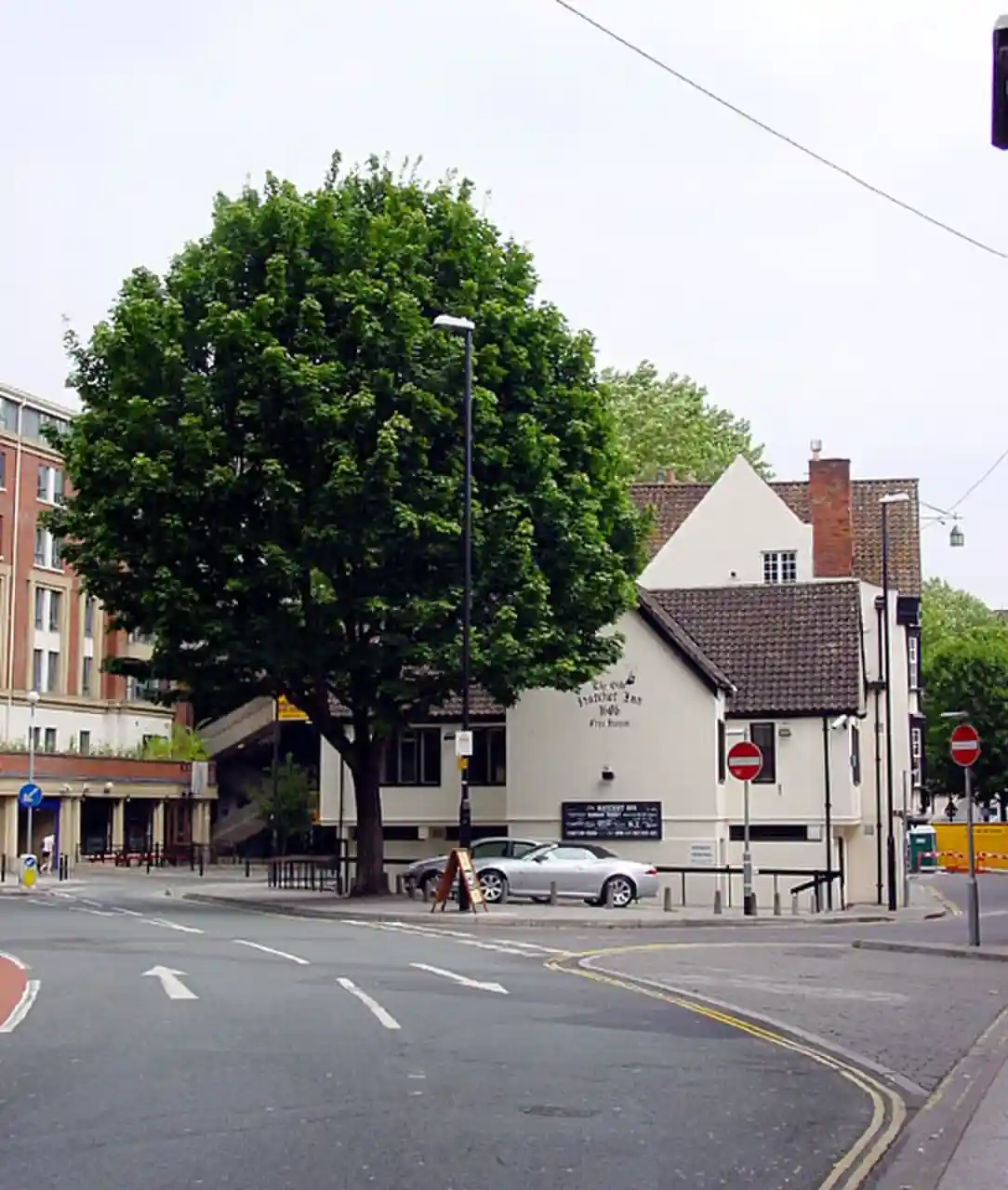 Hatchet Inn