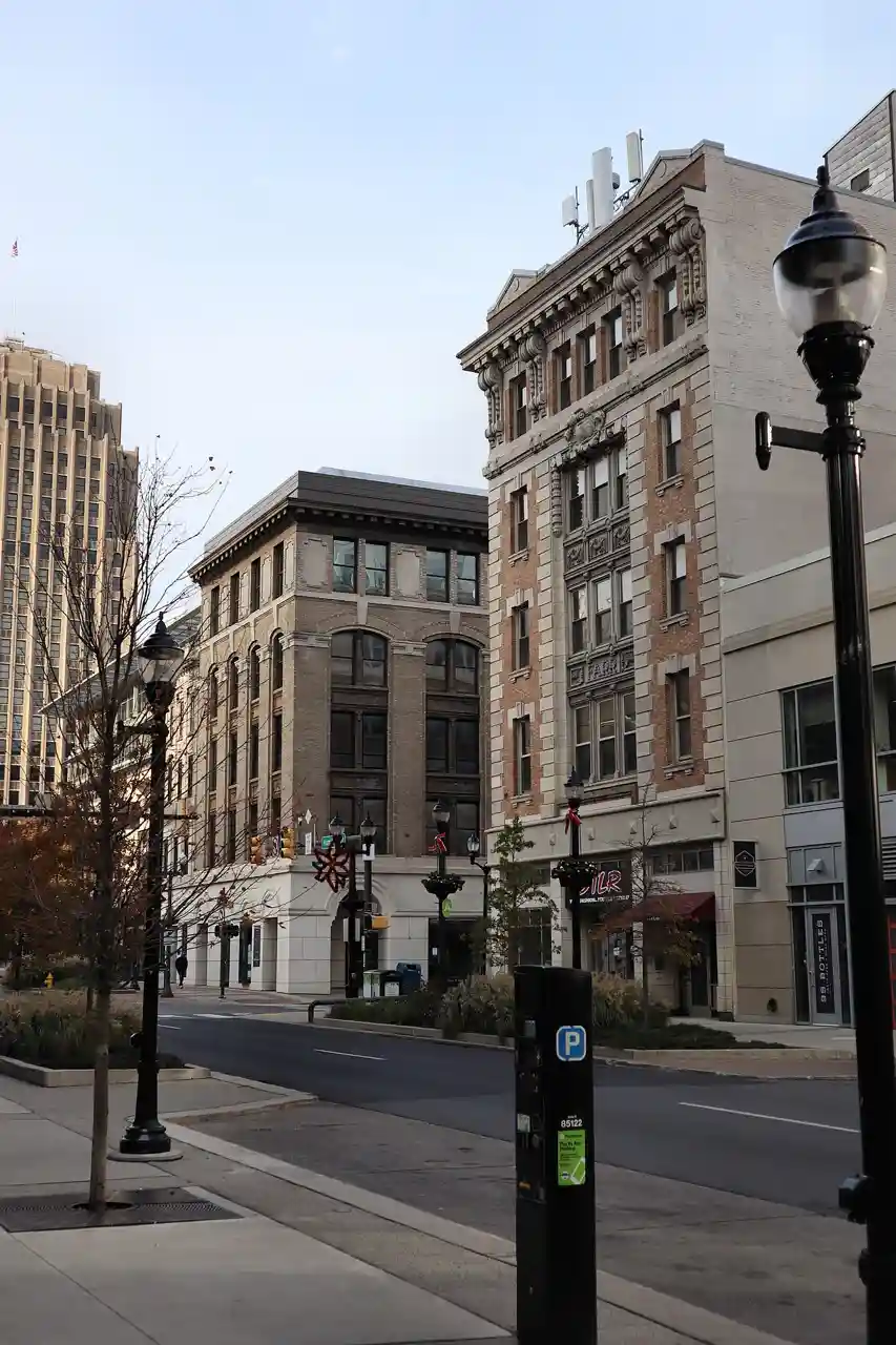 Farr Building