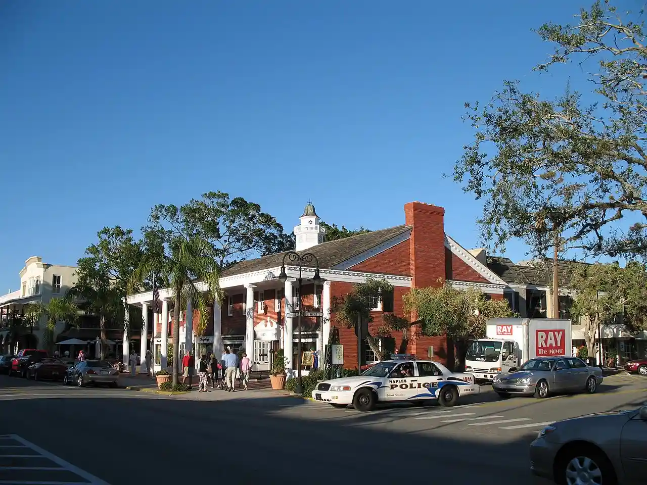Naples Historic District