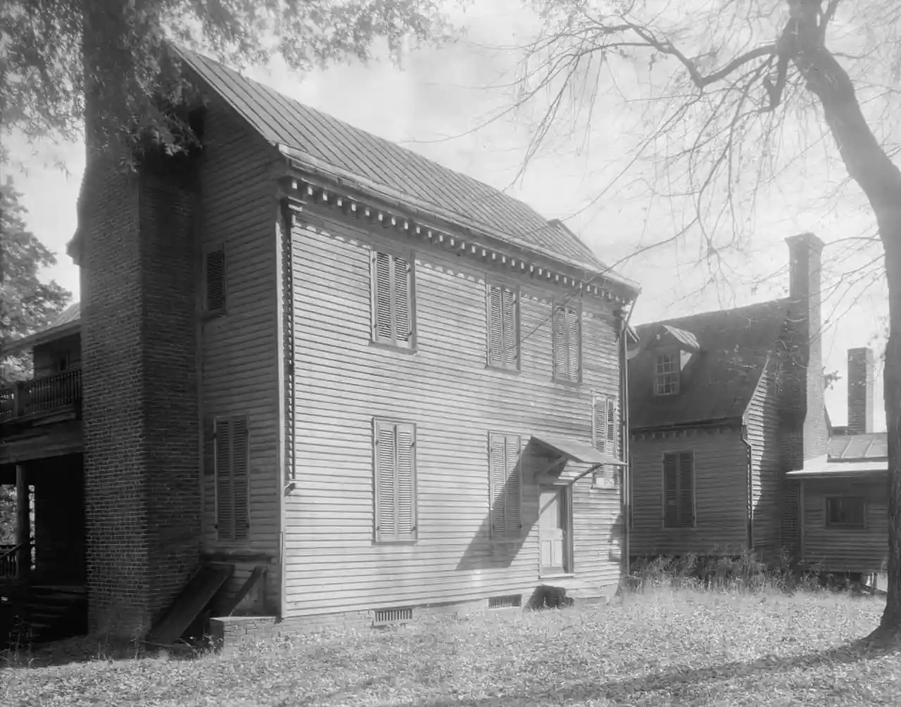 Berry Hill Manor