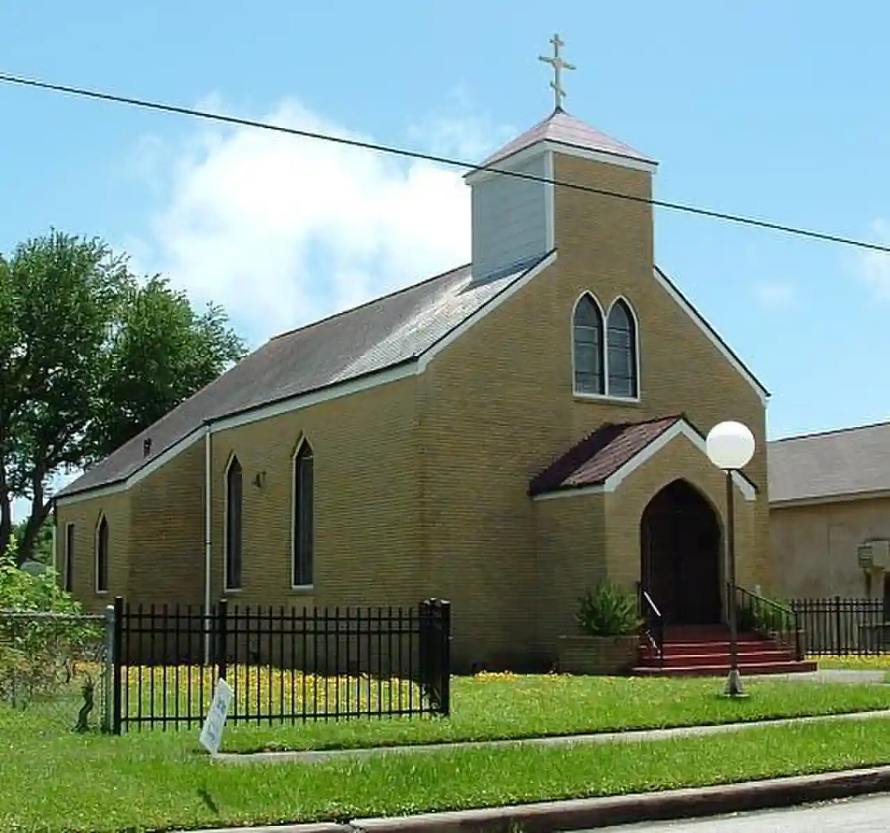 Saints Constantine and Helen Serbian Orthodox Church