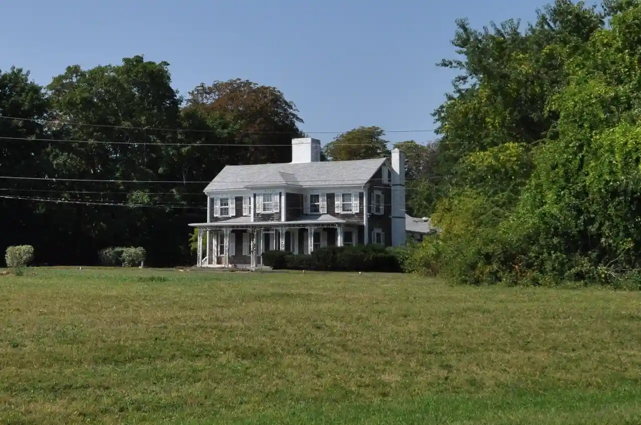 Poppasquash Farms Historic District