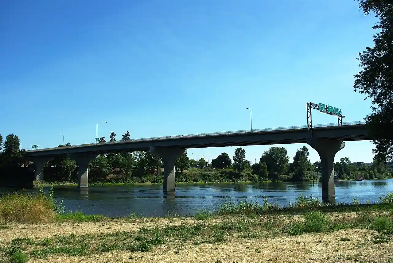 Center Street Bridge