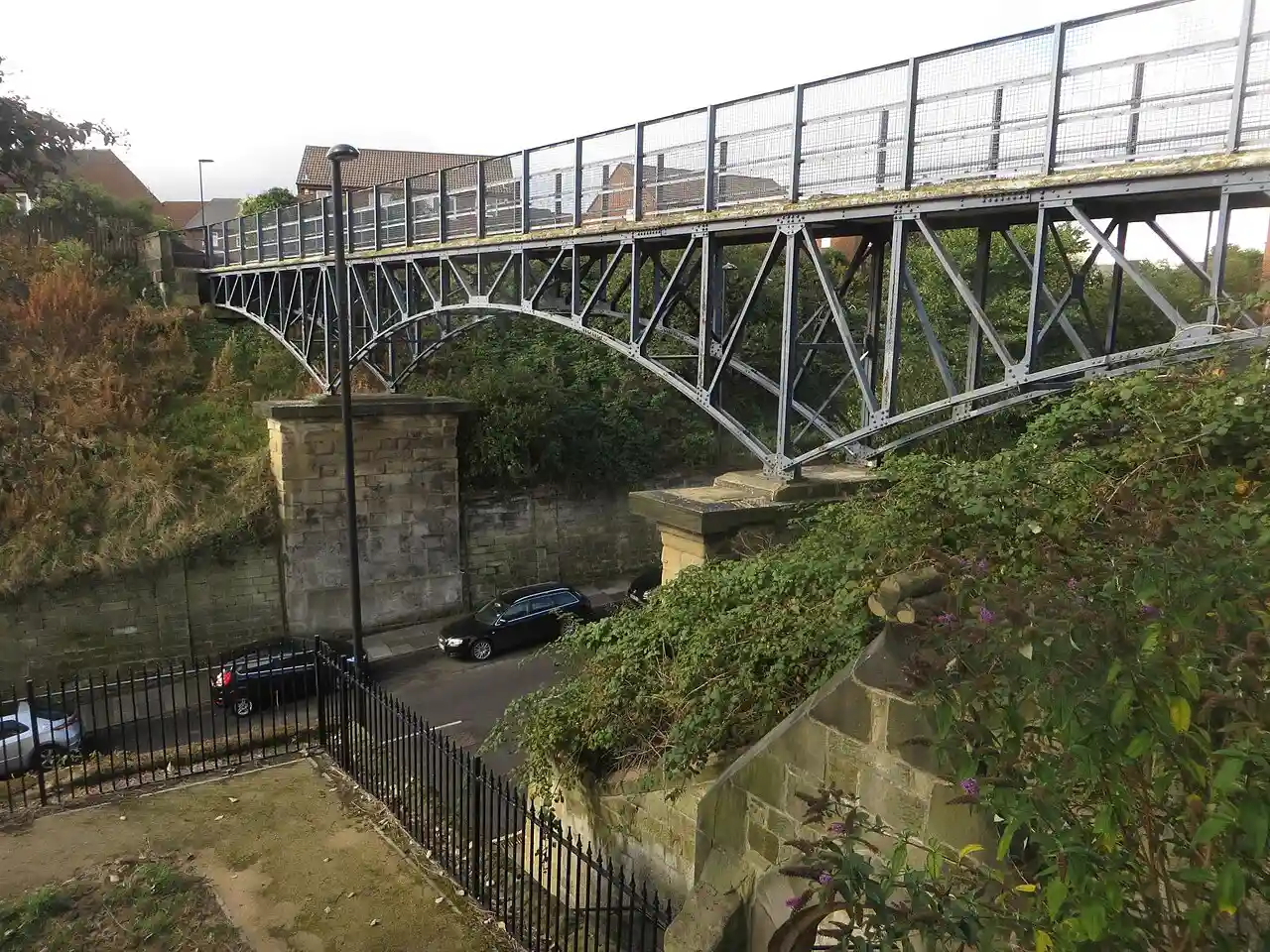 Borough Road footbridge