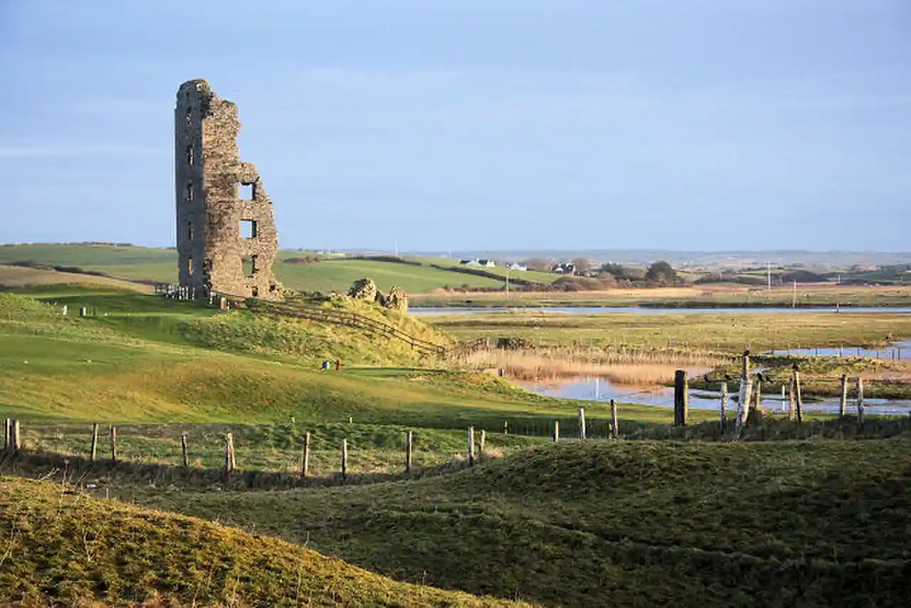 Dough Castle