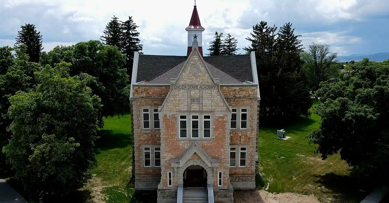 Oneida Stake Academy
