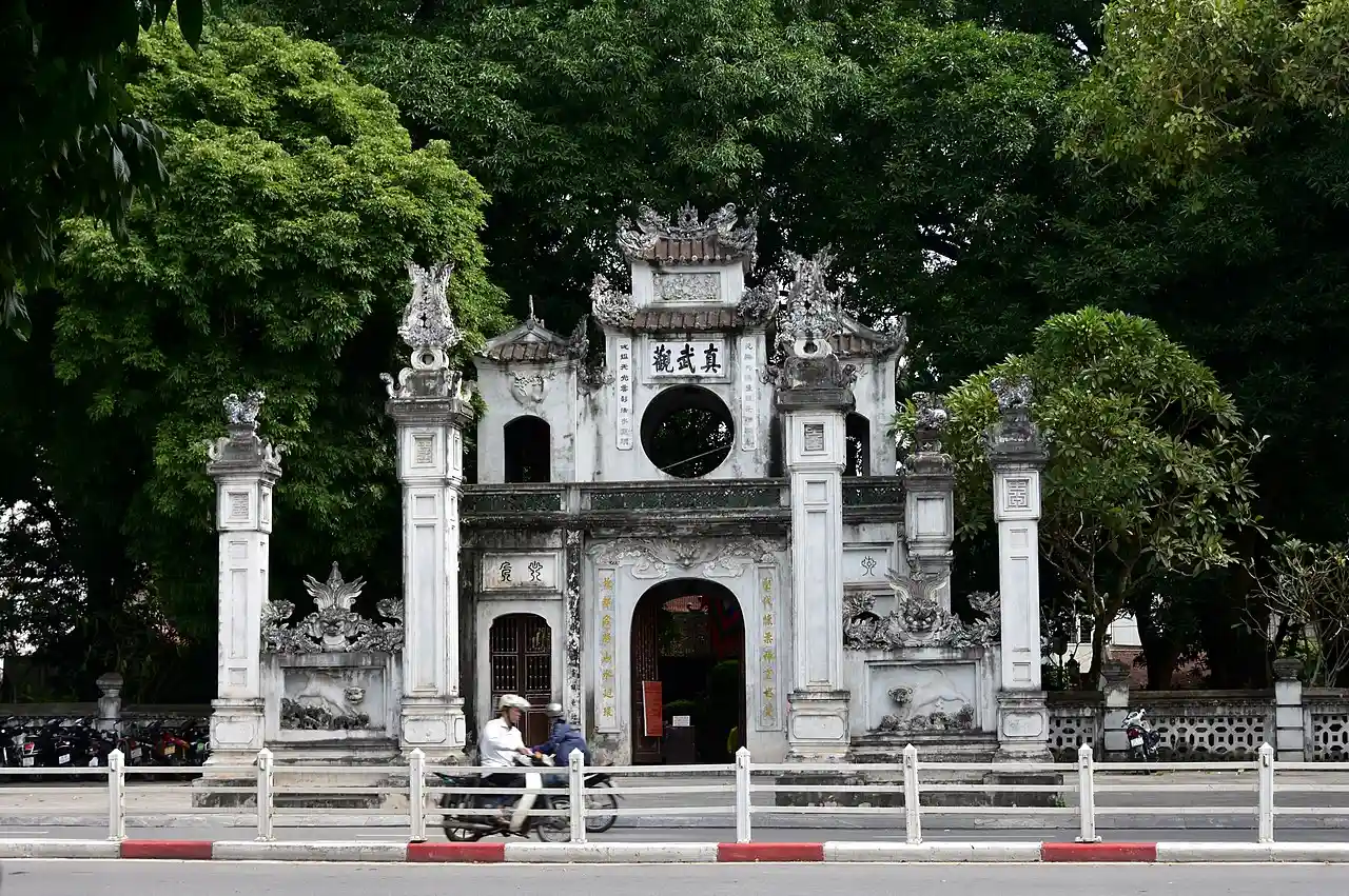 Quán Thánh Temple