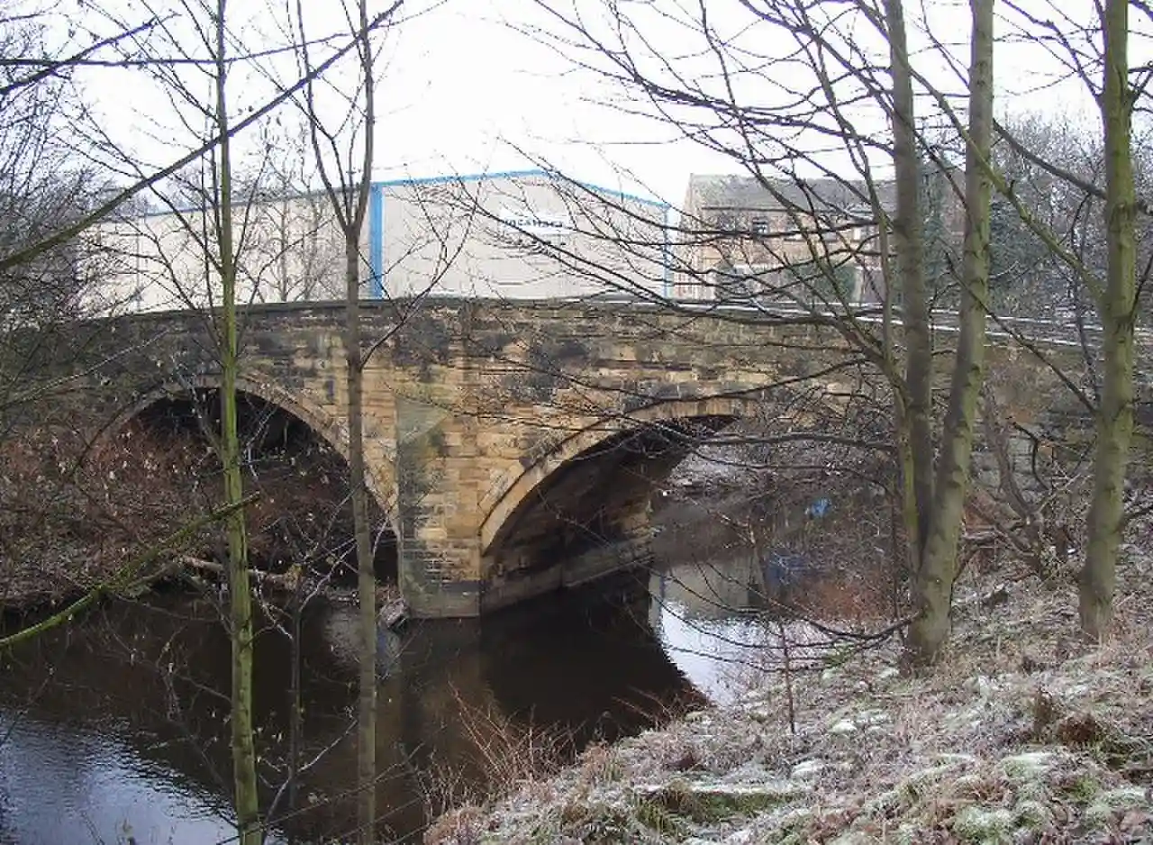 Colne Bridge