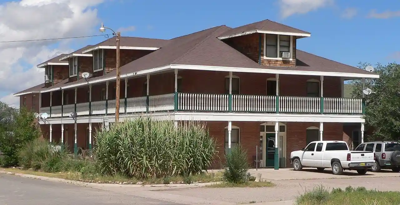 Hall Hotel