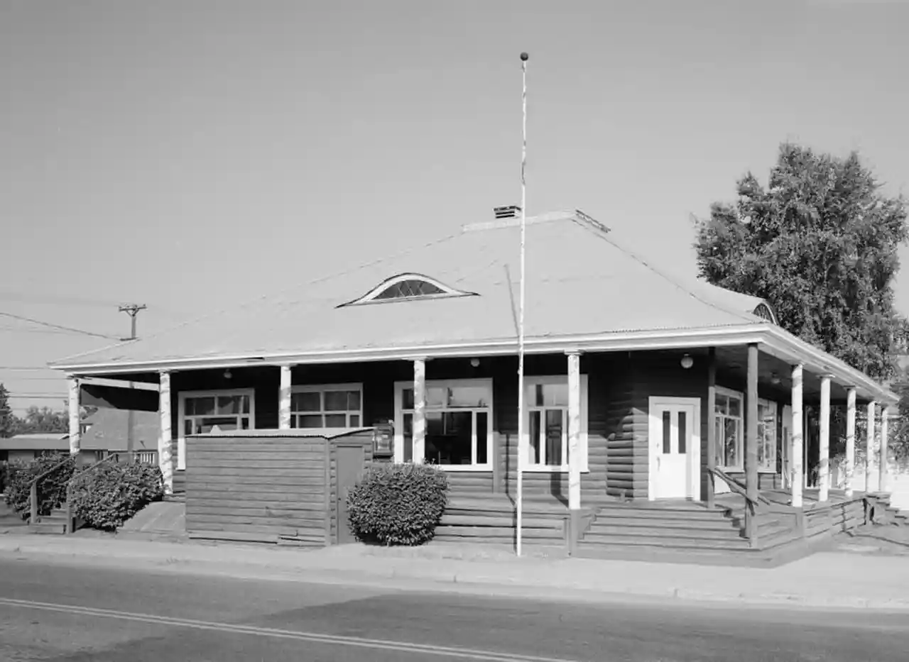 George C. Thomas Memorial Library