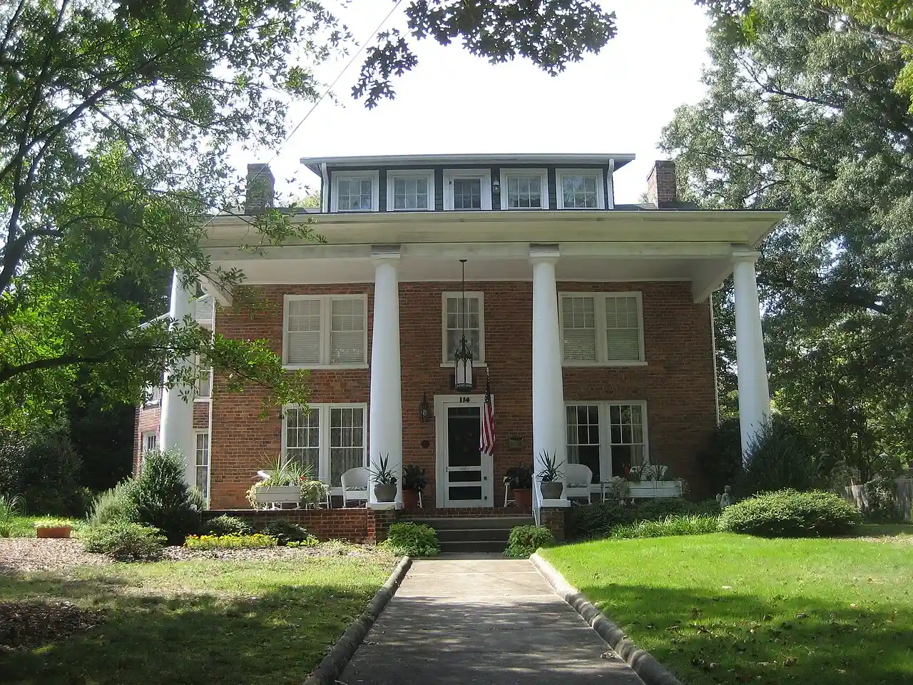 Bumpas-Troy House