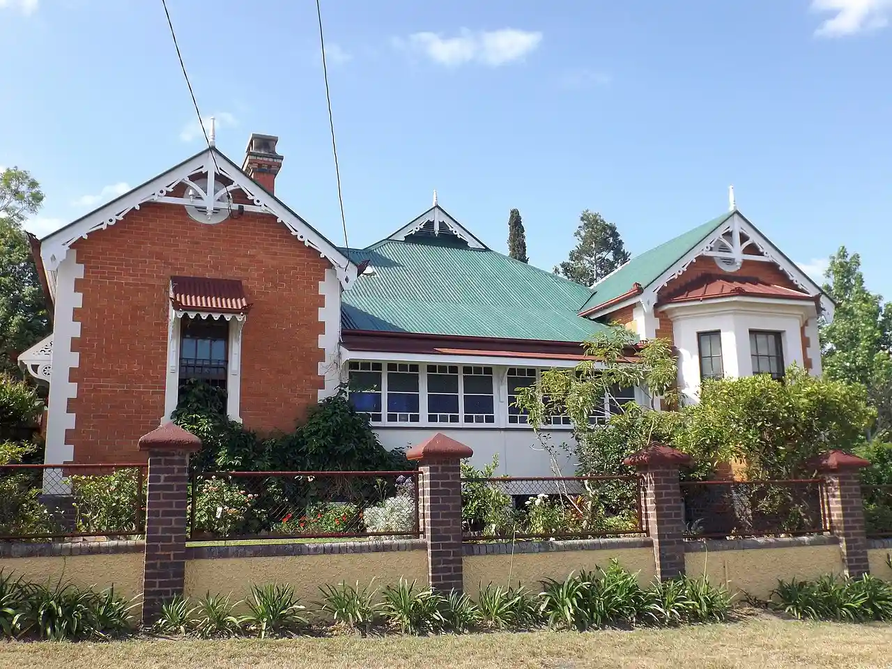To-Me-Ree residence