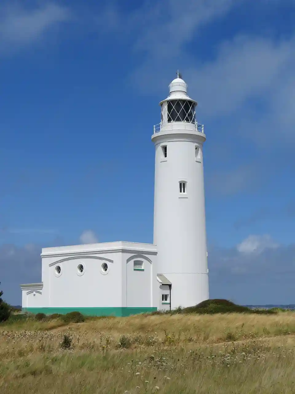 Hurst Point LighthouseHigh