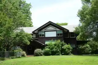 MacMillan-Dilley House