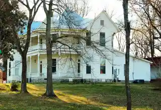 Brevard--Macon House
