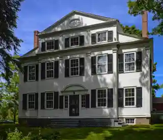 Locust Lawn
