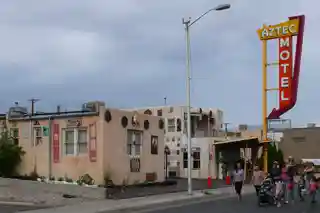 Aztec Auto Court