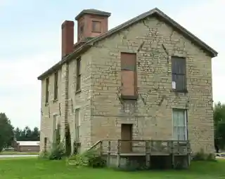 Old Rock School