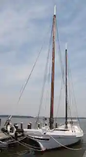 Edna E. Lockwood  (Chesapeake Bay bugeye)