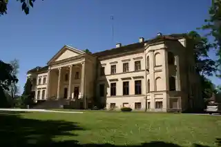 Īvande Manor