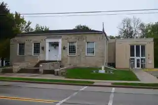 Hutchinson Memorial Library