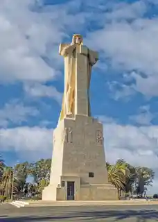 Monument to Columbus