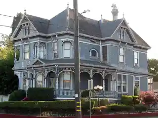 William Andrews House
