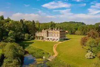 Hexton Manor