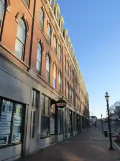 Roak Block