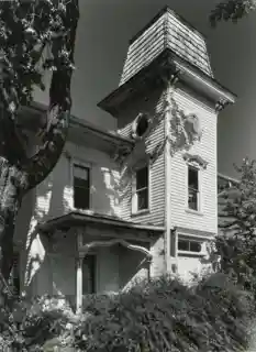 Joseph D. Yerkes House