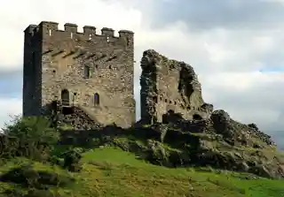 Dolwyddelan Castle