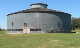 Starke Round Barn
