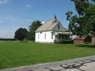 Carl H. Shier Farmhouse