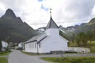 Mefjordvær Chapel