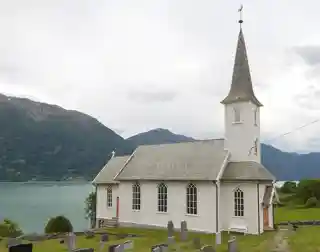 Nes Church