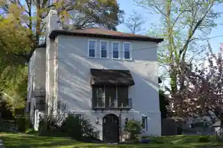 A. E. Taplin Apartment Building