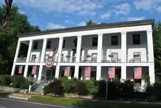 American Hotel
