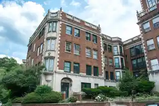Cedar Glen Apartments