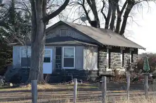 Greer and Jennie Quay House