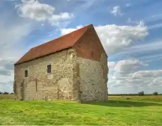 Chapel of St Peter-on-the-Wall