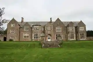 Sutton Court