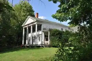 Tomlinson House