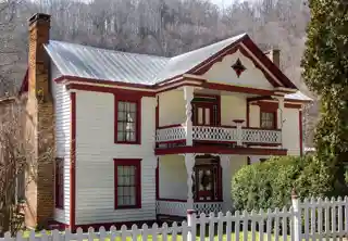 John W. Tucker House