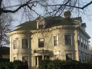 Ayer–Shea House