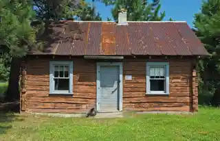 Erick and Kristina Nelimark Sauna